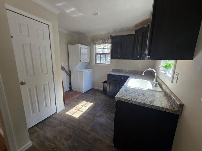 Building Photo - 107 Huckleberry Knob Ln