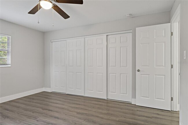 Building Photo - 3810 S Randall St