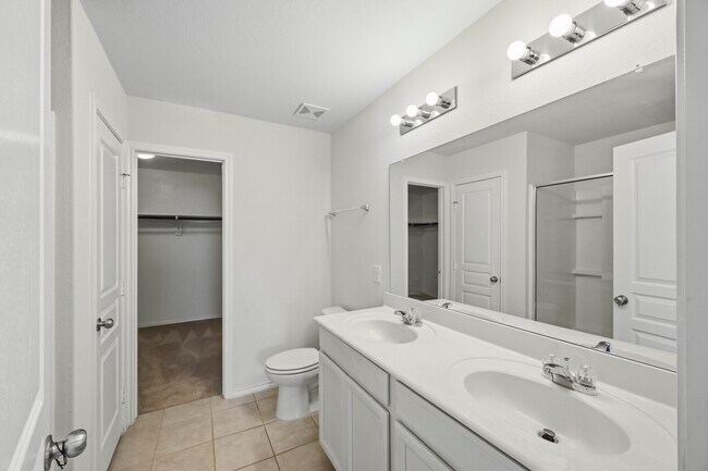 Building Photo - 14603 Auburn Dusk Dr