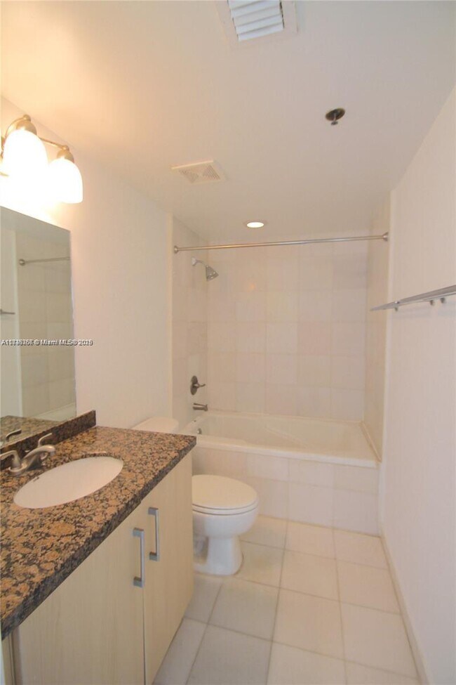 Building Photo - 6362 Collins Ave