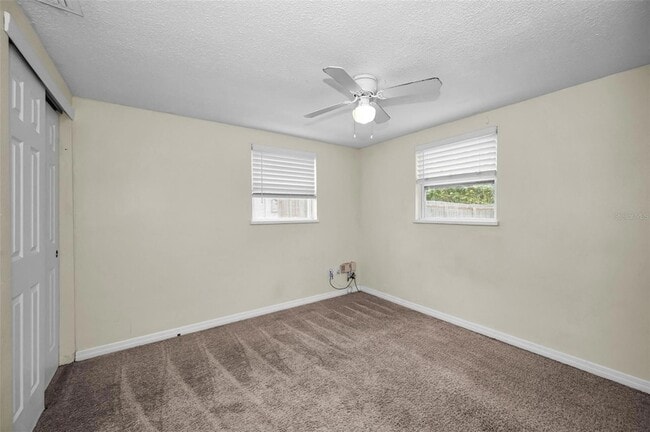 Building Photo - 7402 Country Club Dr