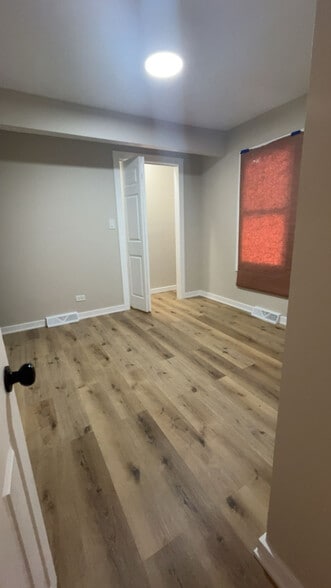 Building Photo - 2808 Searles Ave