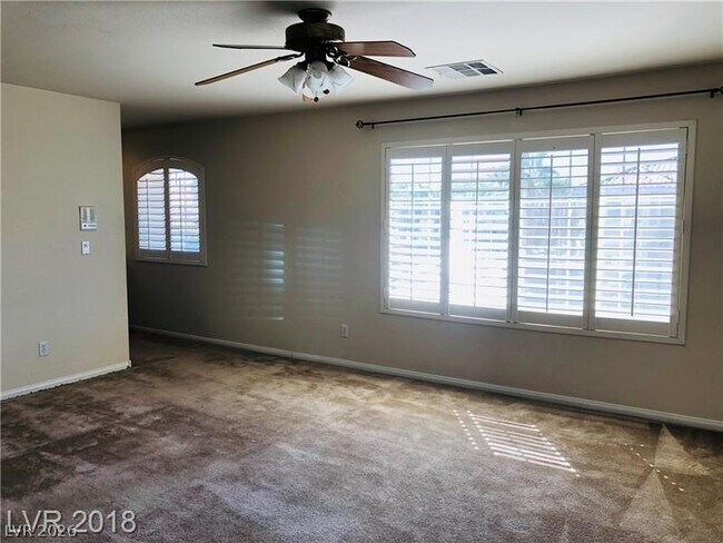 Building Photo - 6610 Gilded Lantern Ave