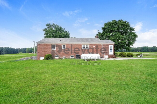 Building Photo - 3110 Courtland Rd