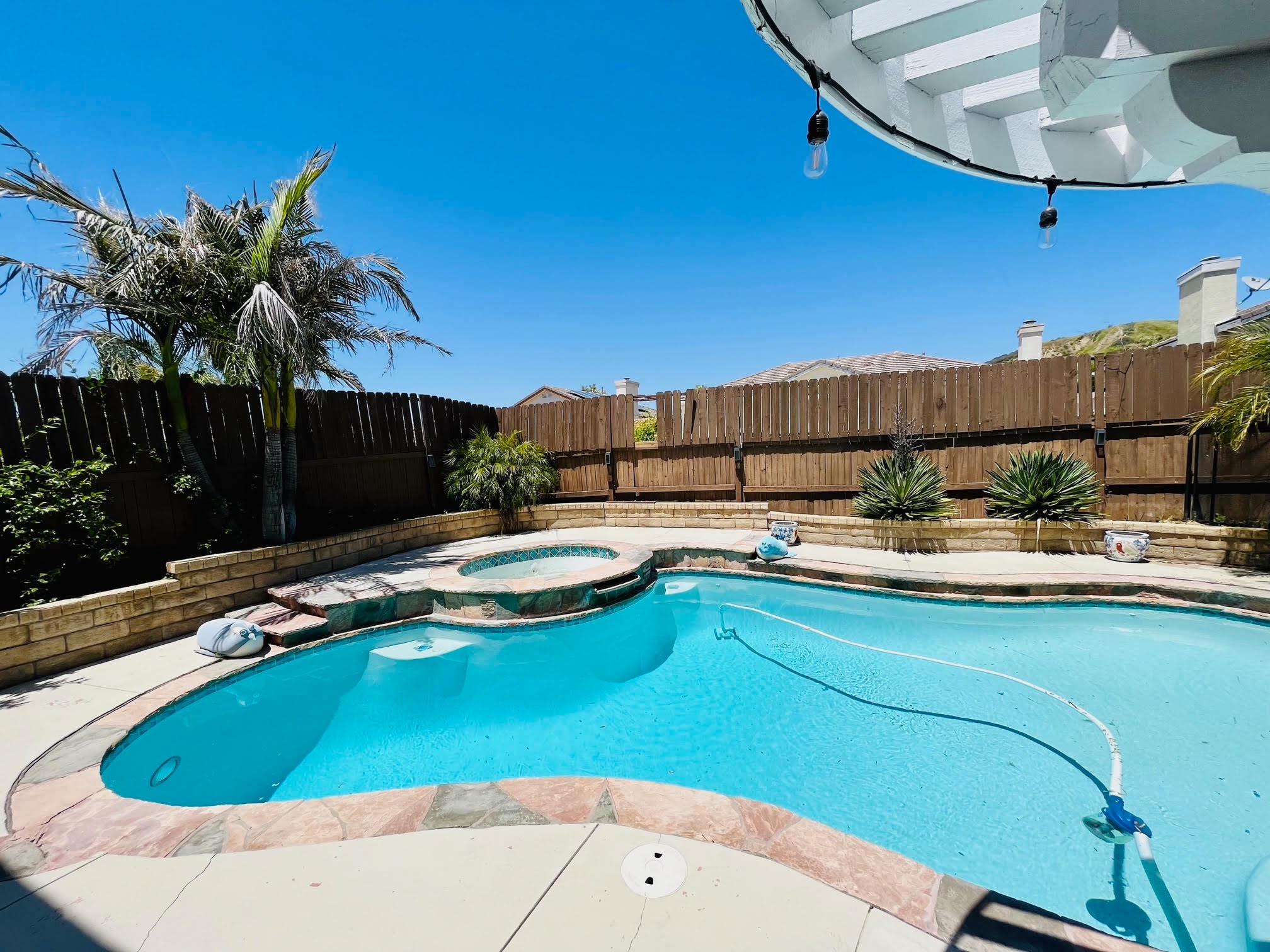 Building Photo - 26421 Partridge Dr