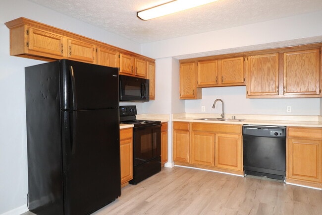 Building Photo - 201 Coburn Dr