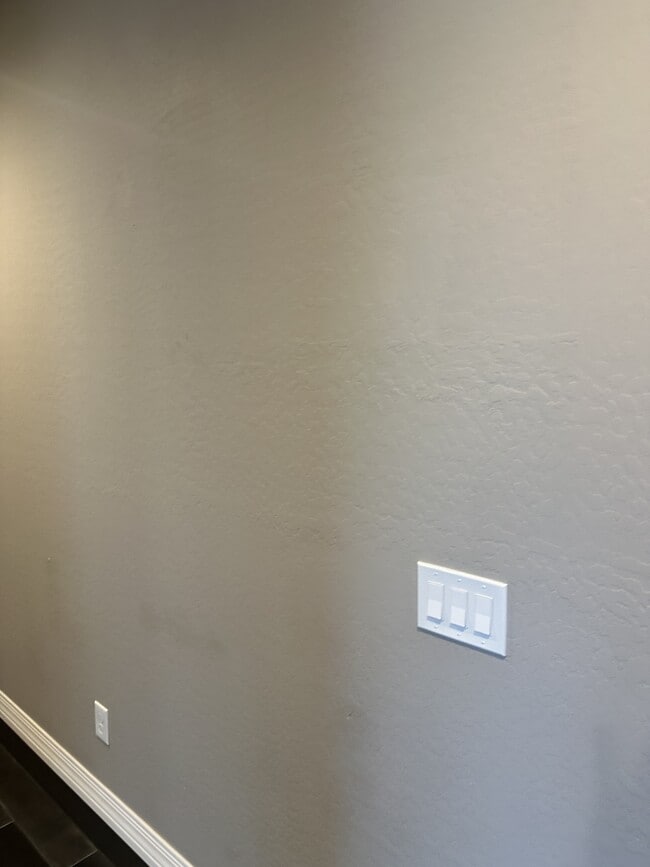 Building Photo - 7471 E Paraiso Dr