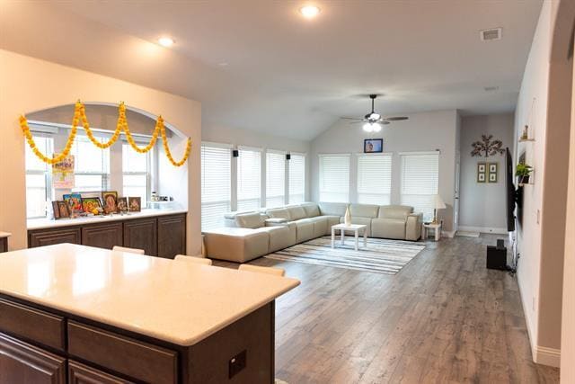 Building Photo - 809 Woodview Ct