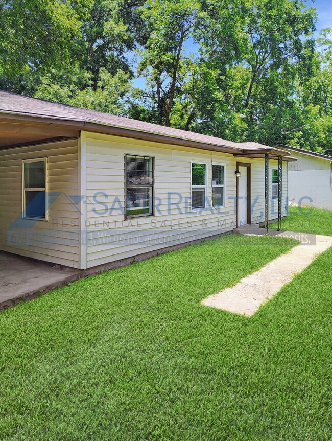 Primary Photo - 203 Johns Rd
