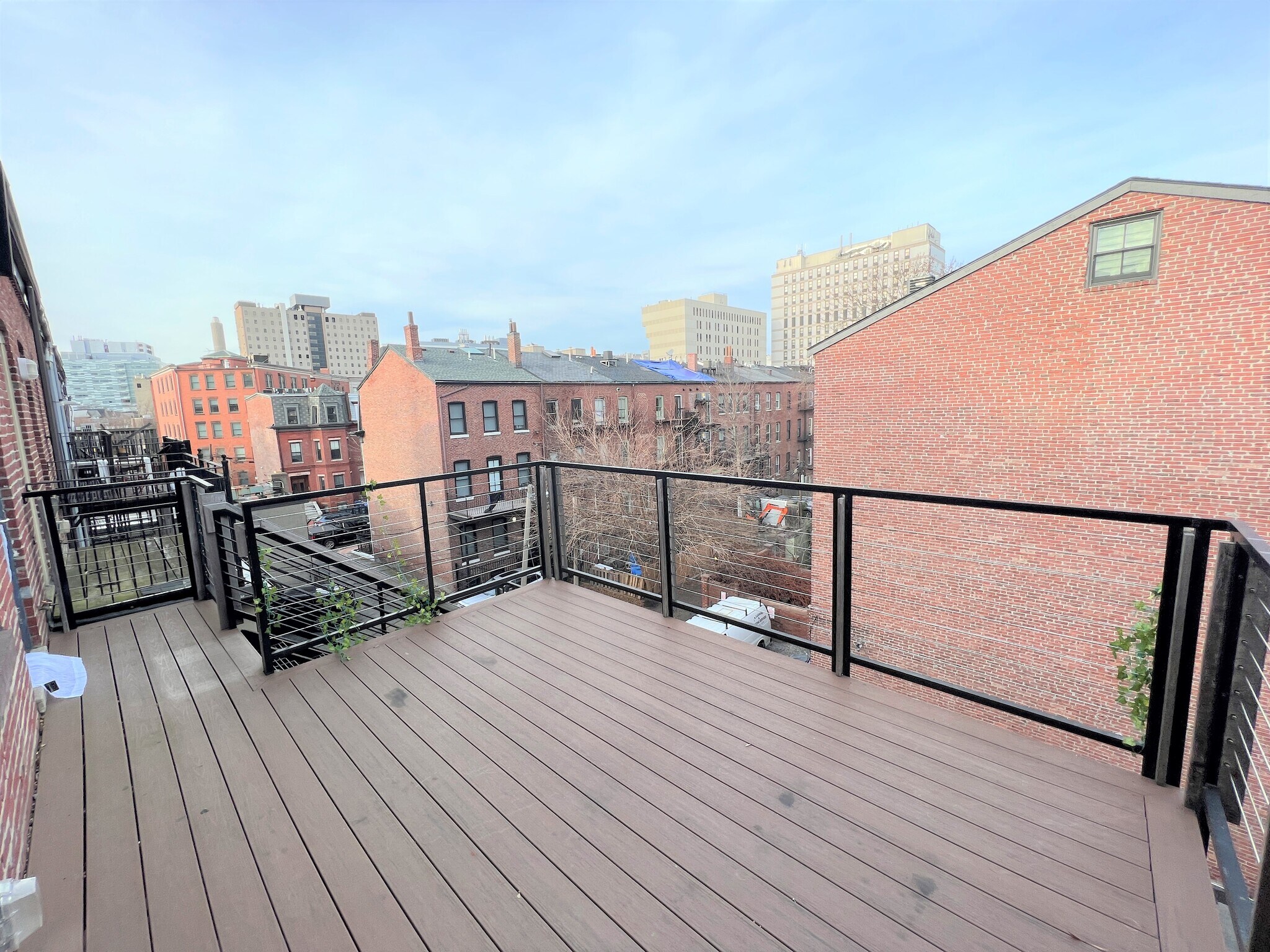 Building Photo - 1607 Tremont St