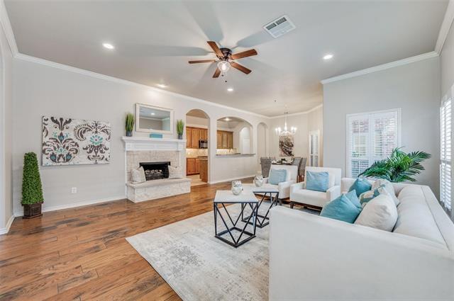 Building Photo - 1305 Snowberry Dr