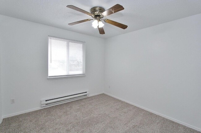 Building Photo - Single-Level Home on Corner Lot