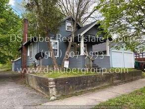 Building Photo - 2208 Marcus-