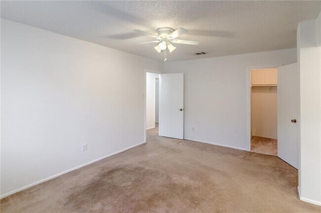 Building Photo - 11502 Ruffed Grouse Dr