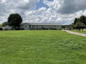 Building Photo - 1227 Hazelwood Rd