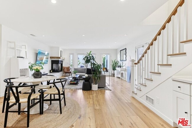 Building Photo - 665 Washington Blvd