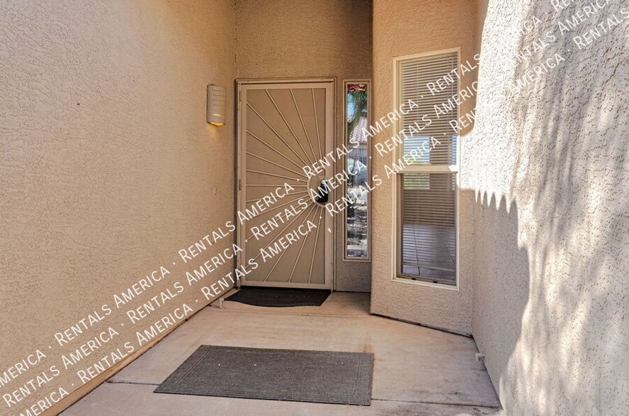 Building Photo - 2312 W Mystic Mountain Dr