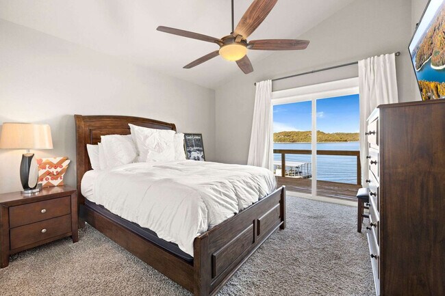 Building Photo - 9063 Mundell Rd