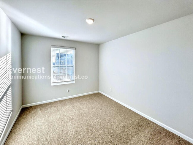 Building Photo - 1819 Wellwood LN