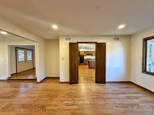 Building Photo - 6710 Wedgewood Ln