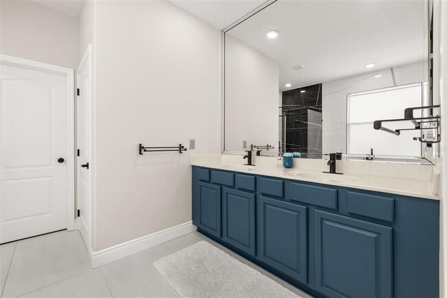 Building Photo - 13247 Hatherton Cir