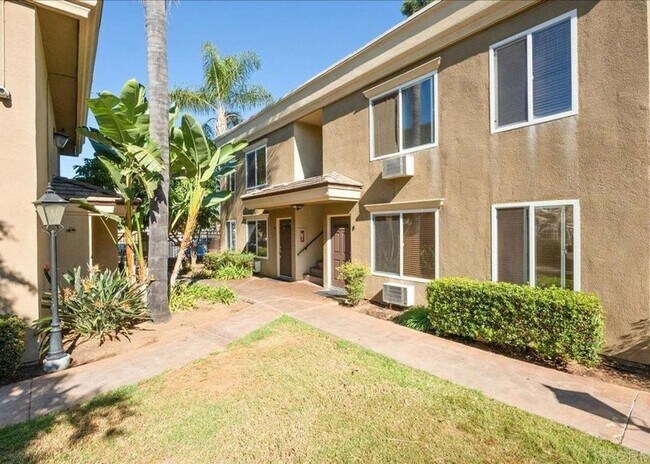 Building Photo - Charming 2-Bedroom, 1-Bathroom Condo for R...