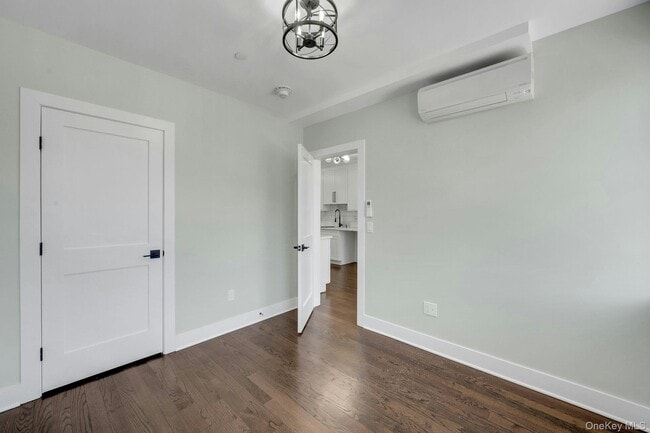 Building Photo - 74 Nelson Ave