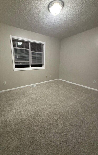 Building Photo - 4136 Enden Ln