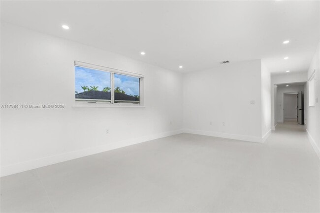 Building Photo - 8860 SW 160th St