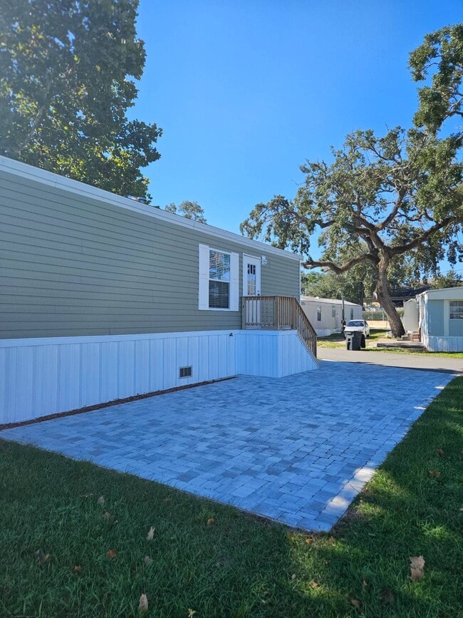 Building Photo - 14236 Max Hooks Rd