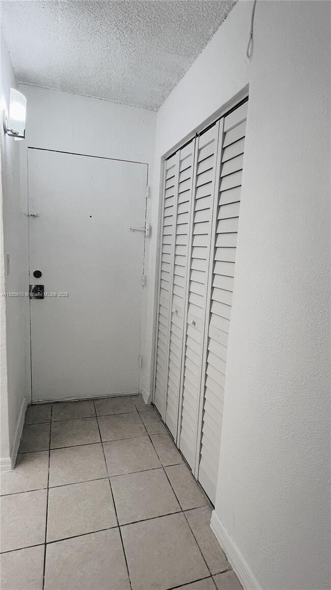 Building Photo - 4550 NW 9th St