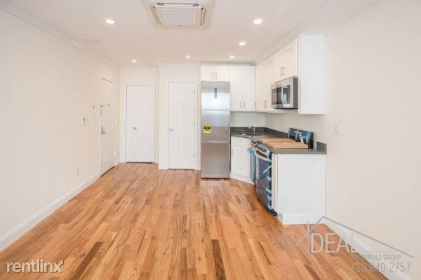 Building Photo - 115 Park Pl