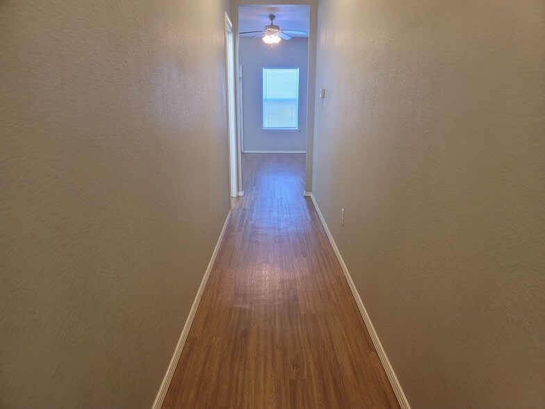 Building Photo - 2108 Ingalls Ln