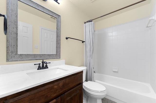 Building Photo - 3779 Navarro Way