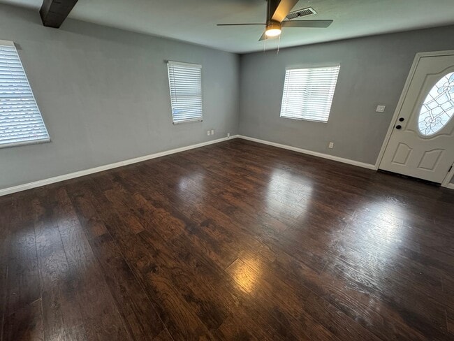 Building Photo - 4 Bedroom House in El Cajon