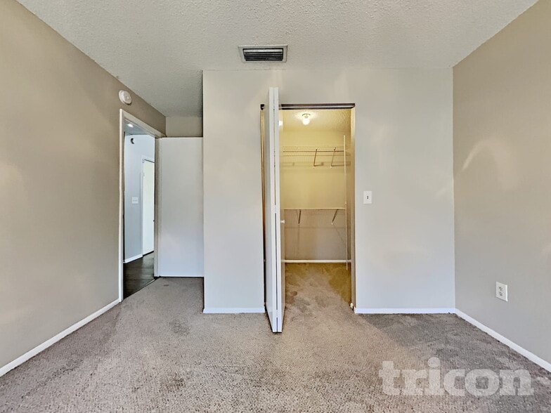 Building Photo - 14139 Arbor Hills Rd