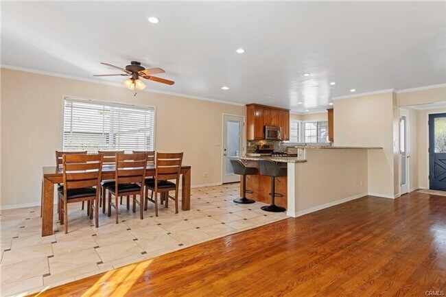 Building Photo - Spacious 4BR House in Torrance