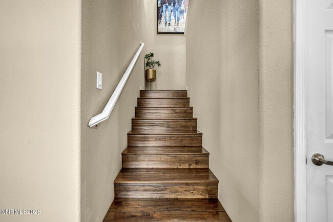 Building Photo - 3680 Coastal St