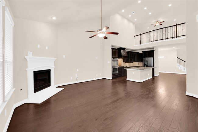 Building Photo - 24130 Valencia Ridge Ln