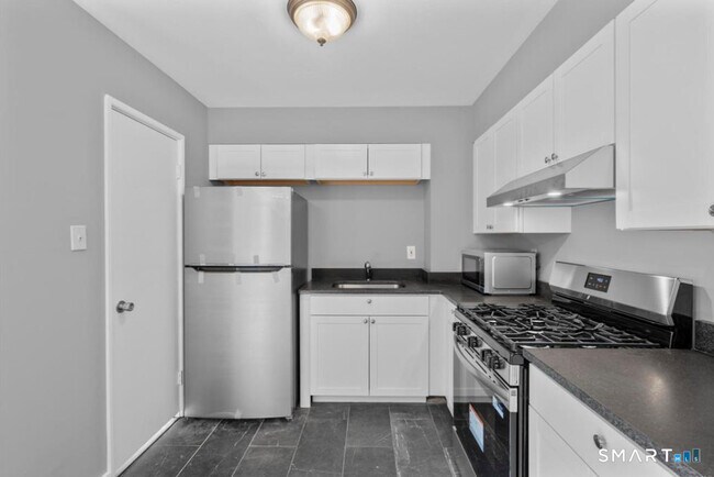 Building Photo - 75 Saltonstall Pkwy
