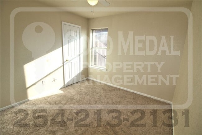 Building Photo - 1514 Shoshoni Trail