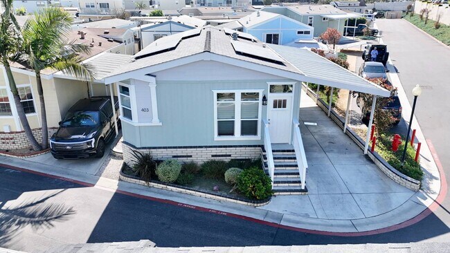 Building Photo - 80 Huntington St