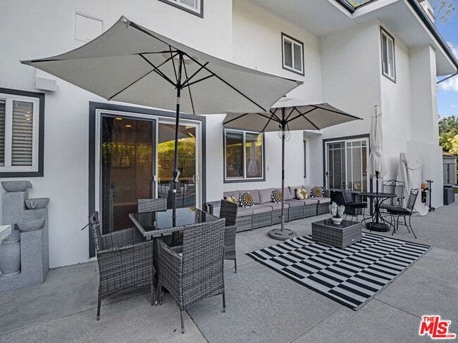 Building Photo - 19410 Shenango Dr