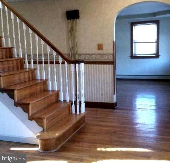 Building Photo - 1620 W Main St