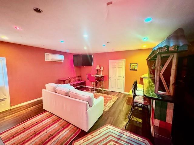 Building Photo - 3720 Coral Hills Dr