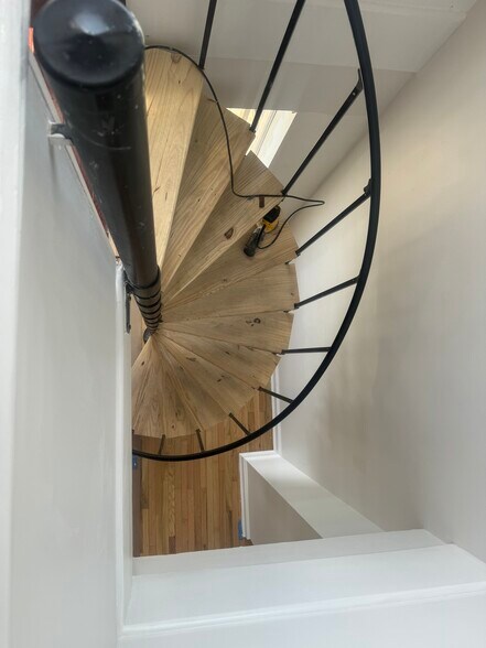 Building Photo - 524 N 31st St