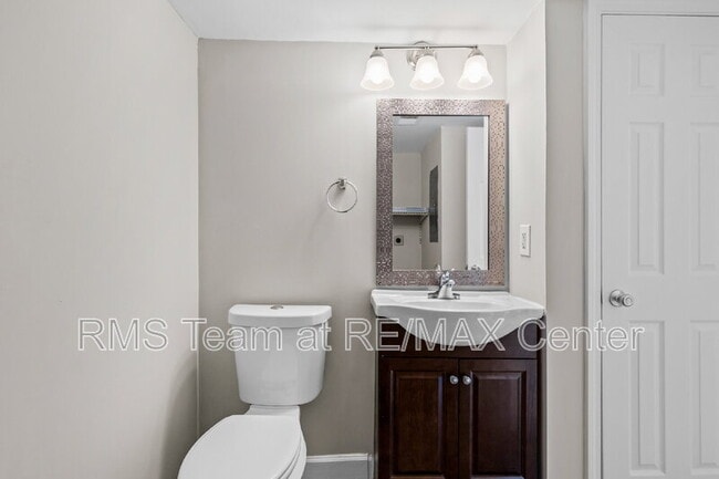 Building Photo - 416 Northdale Ct