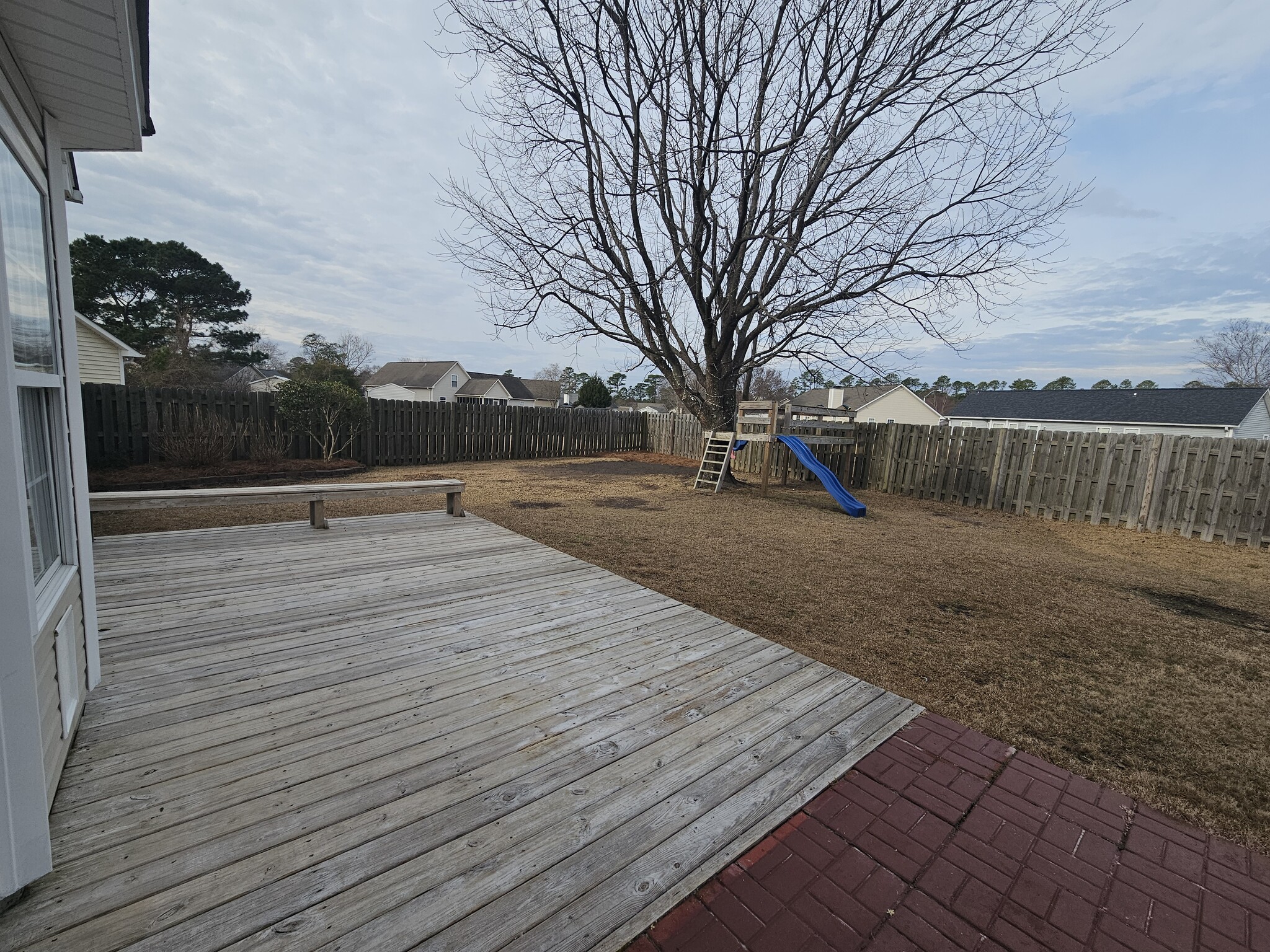 Building Photo - 1503 Flushing Dr