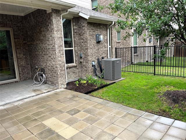 Building Photo - 17756 Sage Ln