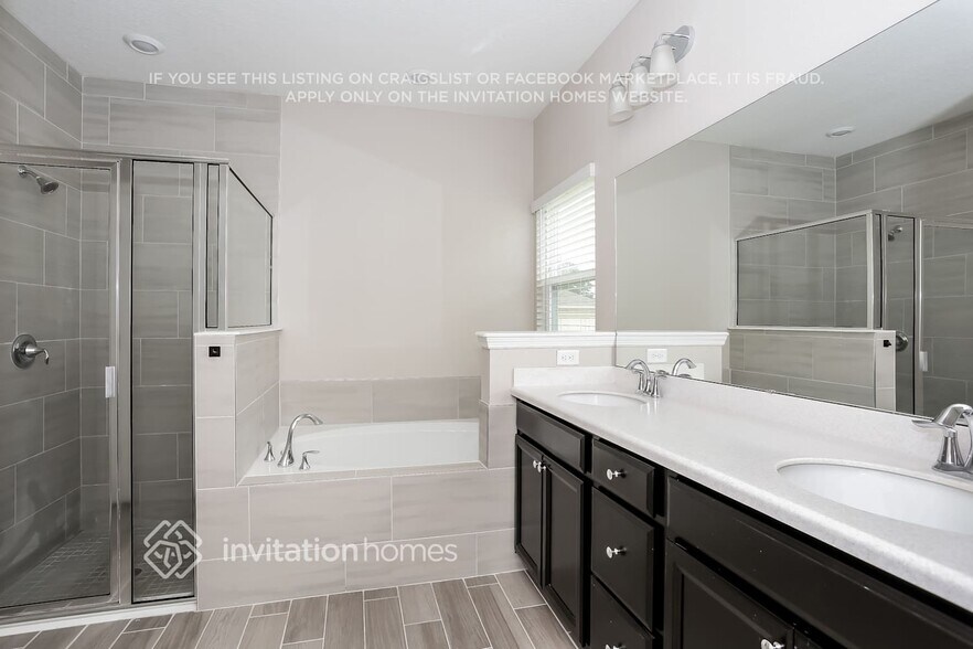 Building Photo - 9848 Lemon Grass Ln